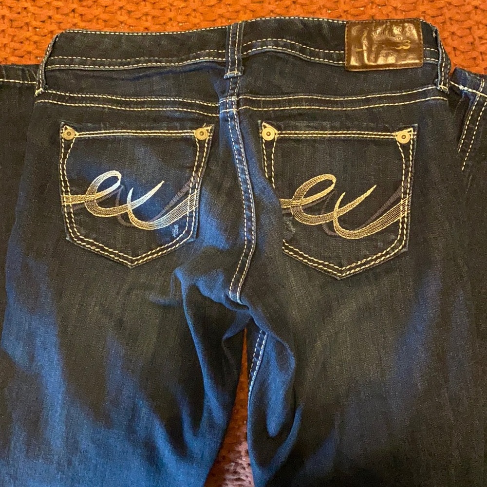 Women’s Express jeans